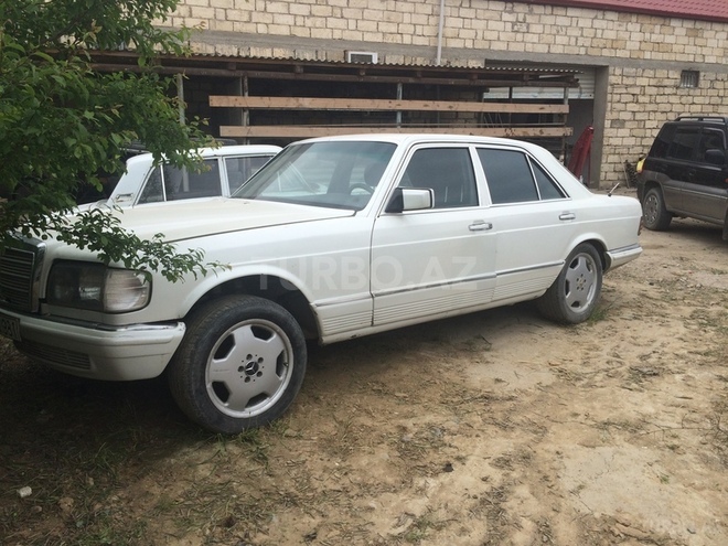 Mercedes 280 SE 1984, 280,000 km - 2.8 л - Bakı