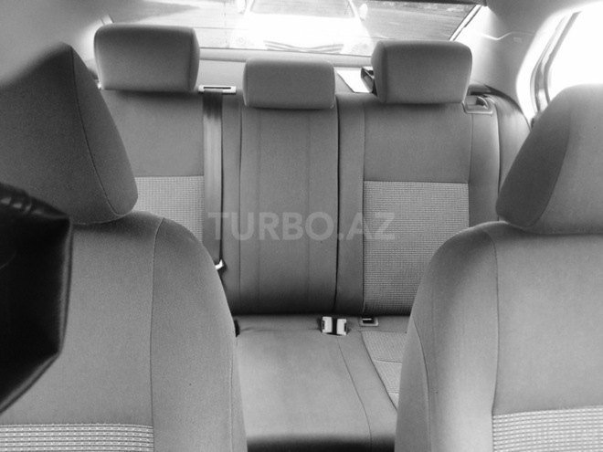 Volkswagen Jetta 2009, 100,000 km - 1.6 l - Bakı
