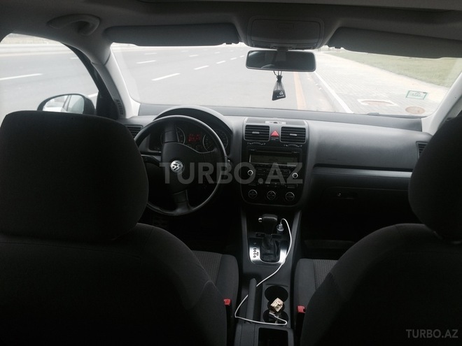 Volkswagen Jetta 2009, 100,000 km - 1.6 l - Bakı