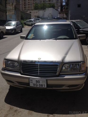 Mercedes C 230 1998, 199,000 km - 2.3 l - Bakı