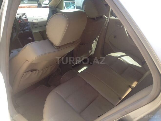 Mercedes C 230 1998, 199,000 km - 2.3 l - Bakı