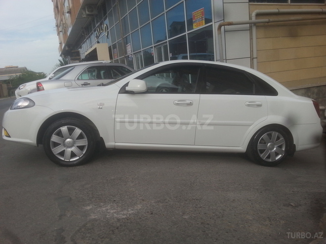 Daewoo Gentra 2013, 970,000 km - 1.5 l - Bakı
