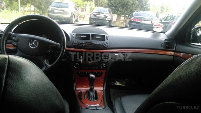 Mercedes E 200 2008, 210,000 km - 2.2 l - Bakı
