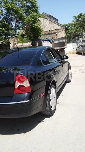 Volkswagen Passat 2004, 147,891 km - 1.8 л - Bakı