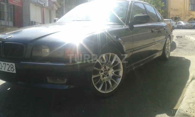 BMW 728 1998, 285,000 km - 2.8 l - Bakı