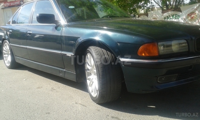 BMW 728 1998, 285,000 km - 2.8 l - Bakı