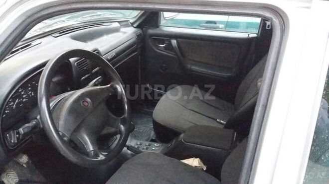 GAZ 31105 2006, 138,000 km - 2.4 l - Sumqayıt