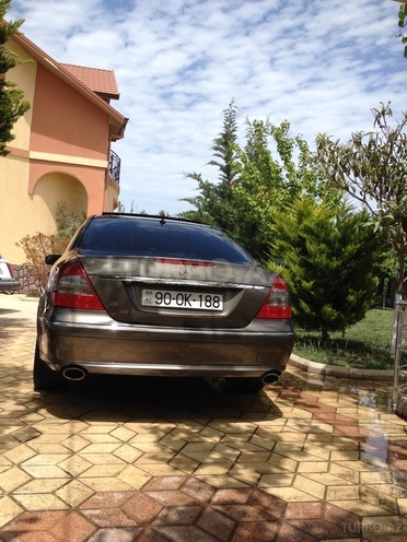 Mercedes E 300 2007, 215,000 km - 3.0 l - Bakı