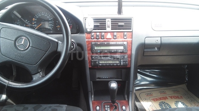 Mercedes C 180 1999, 204,370 km - 1.8 л - Bakı
