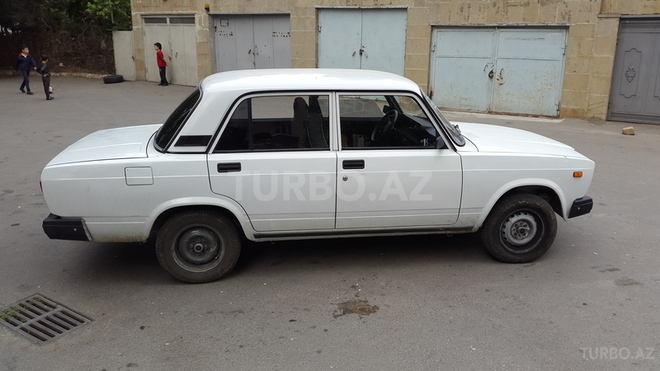 LADA (VAZ) 2107 2009, 138,000 km - 1.6 l - Bakı