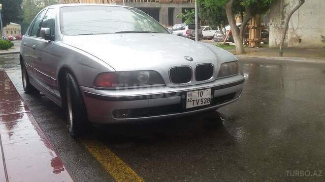 BMW 528 1997, 270,000 km - 2.8 l - Bakı