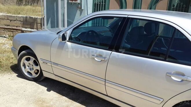 Mercedes E 280 2000, 187,209 km - 2.8 l - Bakı