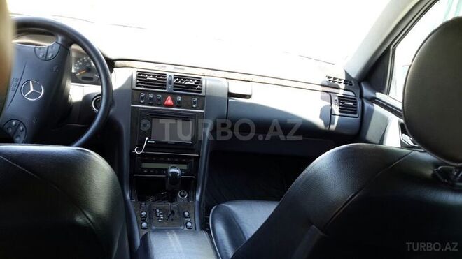 Mercedes E 280 2000, 187,209 km - 2.8 l - Bakı