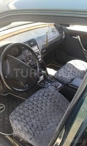 Mercedes C 180 1996, 215,000 km - 1.8 l - Bakı