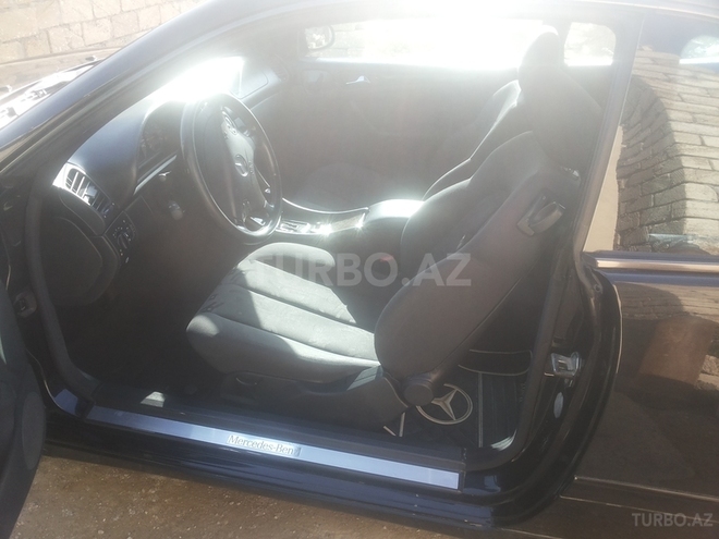 Mercedes CLK 200 2001, 220,000 km - 2.0 l - Bakı