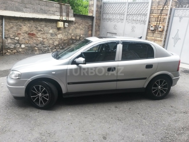 Opel Astra 1999, 231,000 km - 1.6 l - Şəki