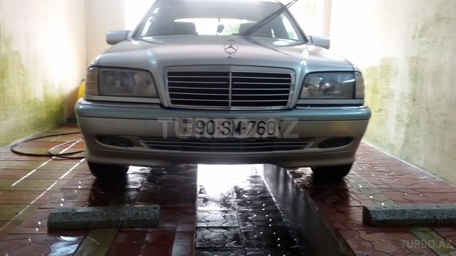 Mercedes C 240 1998, 206,429 km - 2.4 l - Bakı