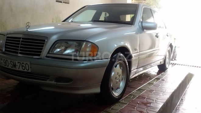 Mercedes C 240 1998, 206,429 km - 2.4 l - Bakı