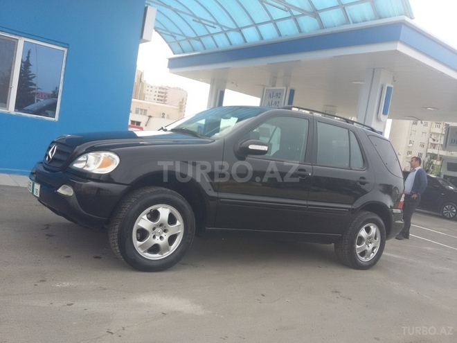 Mercedes ML 350 2004, 160,000 km - 3.7 l - Sumqayıt