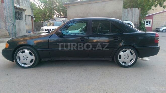 Mercedes C 180 1995, 265,000 km - 1.8 l - Bakı