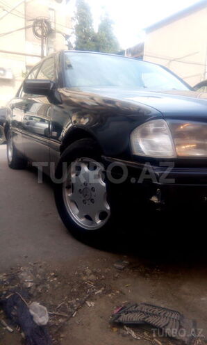 Mercedes C 200 1994, 246,000 km - 2.0 l - Bakı