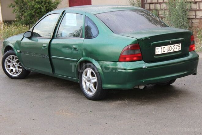 Opel Vectra 1996, 476,000 km - 1.6 l - Bakı