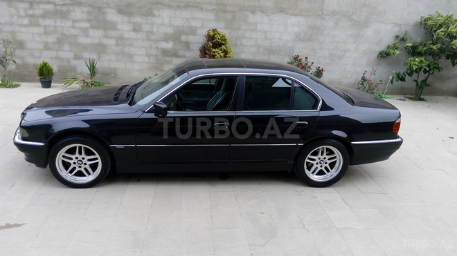 BMW 728 2000, 282,000 km - 2.8 л - Bakı