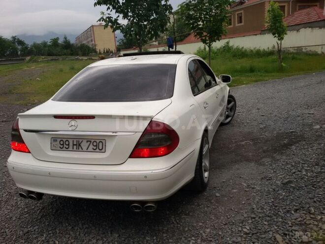 Mercedes E 220 2007, 160,000 km - 2.2 l - Zaqatala