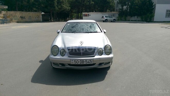 Mercedes CLK 200 2001, 210,000 km - 2.0 l - Sumqayıt
