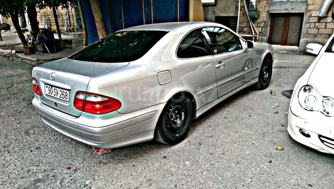 Mercedes CLK 200 2001, 210,000 km - 2.0 l - Sumqayıt