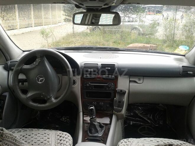 Mercedes C 240 2001, 279,000 km - 2.4 l - Bakı