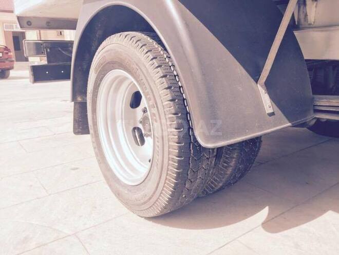 Mercedes Sprinter 412 1999, 200,000 km - 2.9 l - Sumqayıt