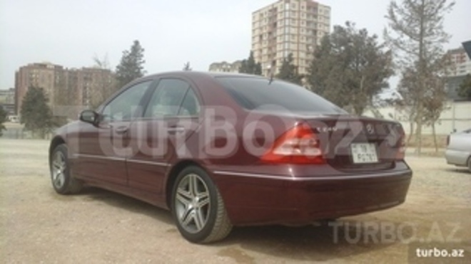Mercedes C 240 2001, 400,000 km - 0.3 l - Bakı