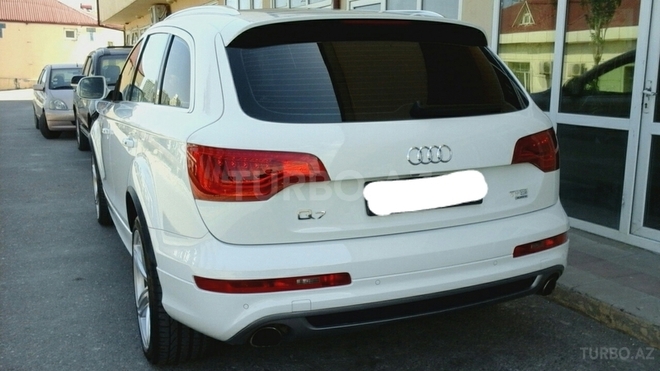 Audi Q7 2014, 26,800 km - 3.0 l - Bakı