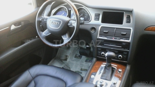 Audi Q7 2014, 26,800 km - 3.0 l - Bakı