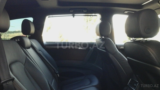 Audi Q7 2014, 26,800 km - 3.0 l - Bakı