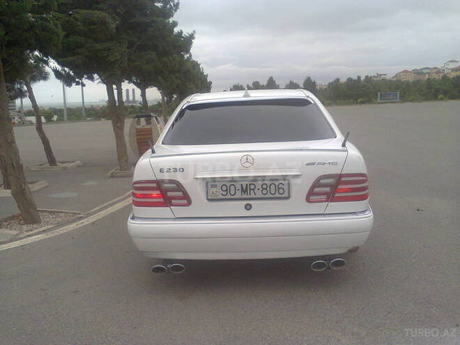 Mercedes E 230 1996, 320,000 km - 2.3 l - Bakı