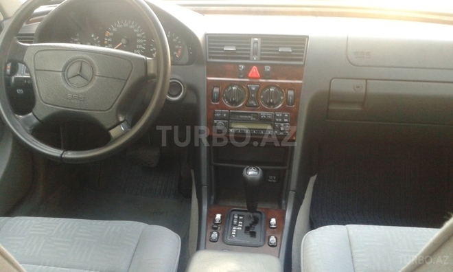 Mercedes C 180 1997, 210,000 km - 1.8 l - Bakı