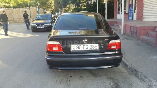 BMW 523 1999, 230,000 km - 2.5 l - Bakı