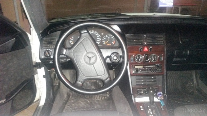 Mercedes C 180 1997, 205,900 km - 1.8 l - Bakı