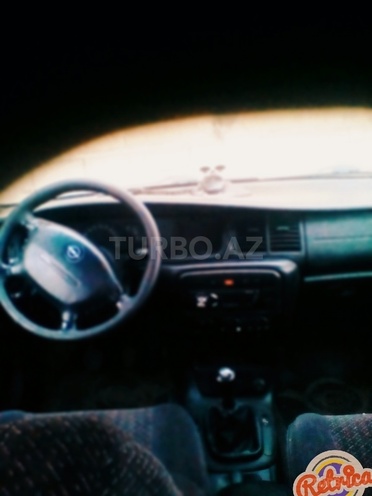 Opel Vectra 1998, 4,001,000 km - 1.6 l - Bakı