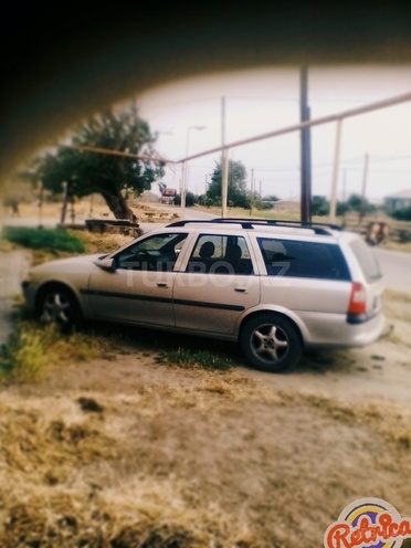 Opel Vectra 1998, 4,001,000 km - 1.6 l - Bakı