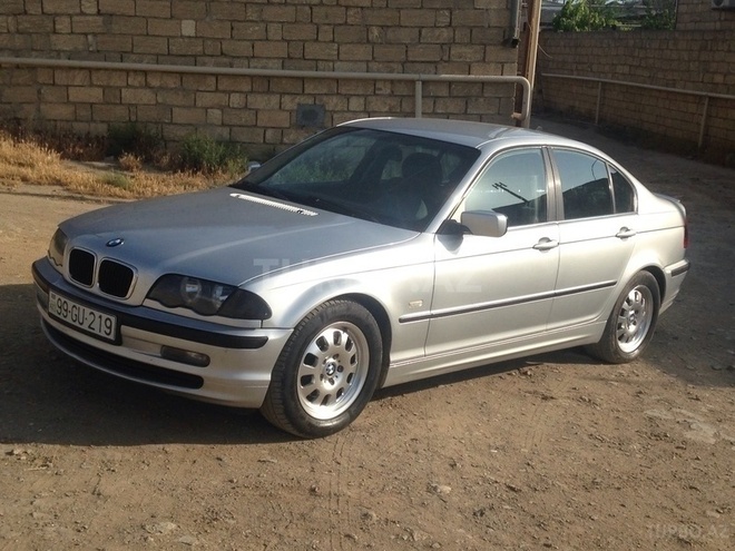 BMW 320 2001, 26,000 km - 2.2 l - Bakı