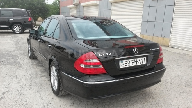 Mercedes E 200 2004, 141,000 km - 2.0 l - Ağsu