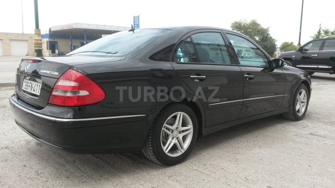 Mercedes E 200 2004, 141,000 km - 2.0 l - Ağsu