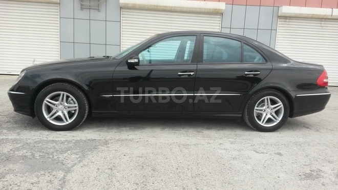 Mercedes E 200 2004, 141,000 km - 2.0 l - Ağsu