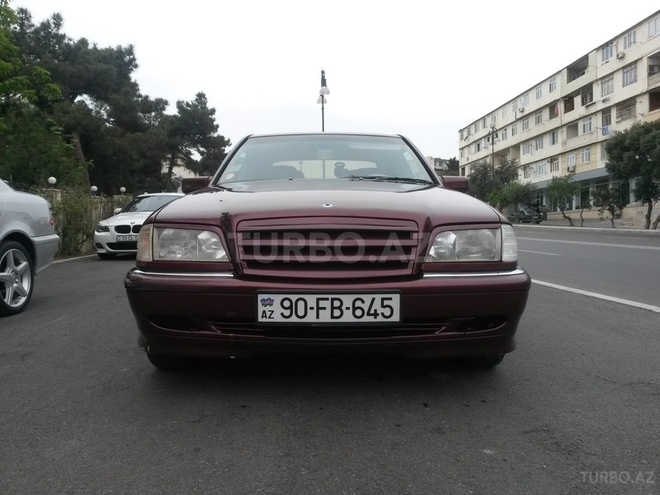 Mercedes C 200 1997, 316,000 km - 2.0 л - Bakı