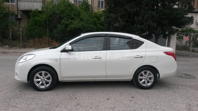 Nissan Sunny 2012, 62,000 km - 1.5 l - Bakı