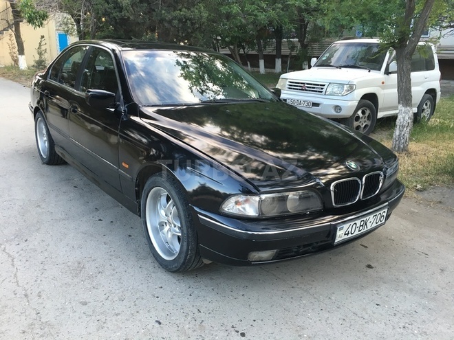 BMW 523 1997, 242,500 km - 2.5 l - Bakı