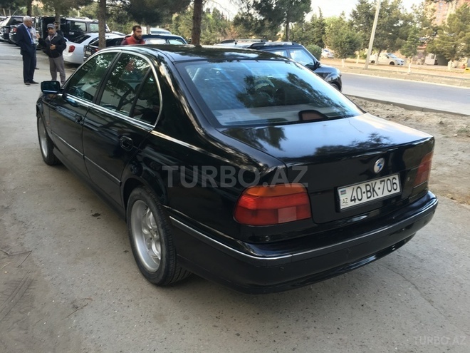 BMW 523 1997, 242,500 km - 2.5 l - Bakı